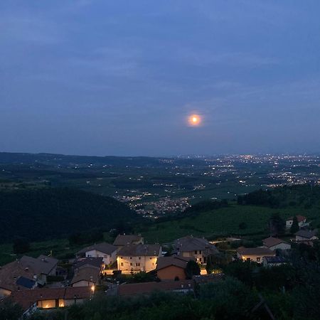 Bed and Breakfast La Terrazza In Collina Cavalo Екстер'єр фото