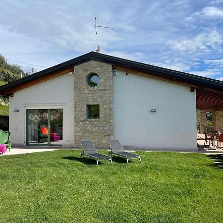 Bed and Breakfast La Terrazza In Collina Cavalo Екстер'єр фото