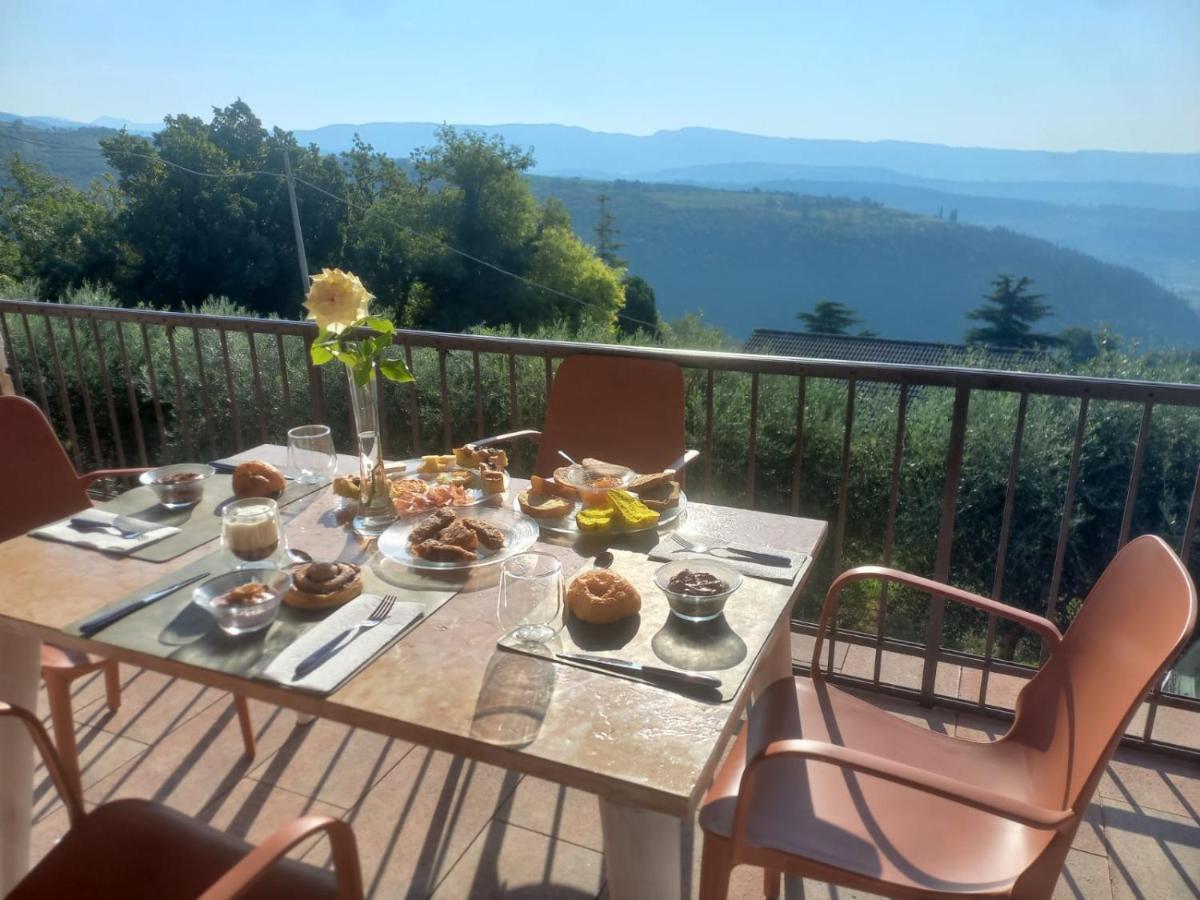 Bed and Breakfast La Terrazza In Collina Cavalo Екстер'єр фото
