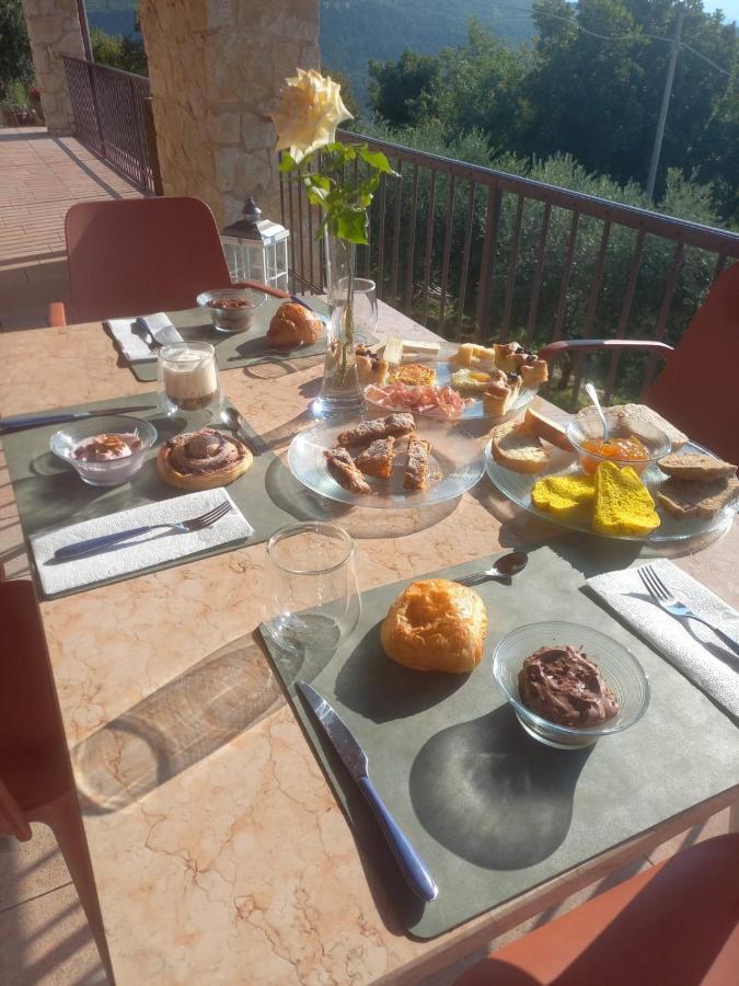 Bed and Breakfast La Terrazza In Collina Cavalo Екстер'єр фото