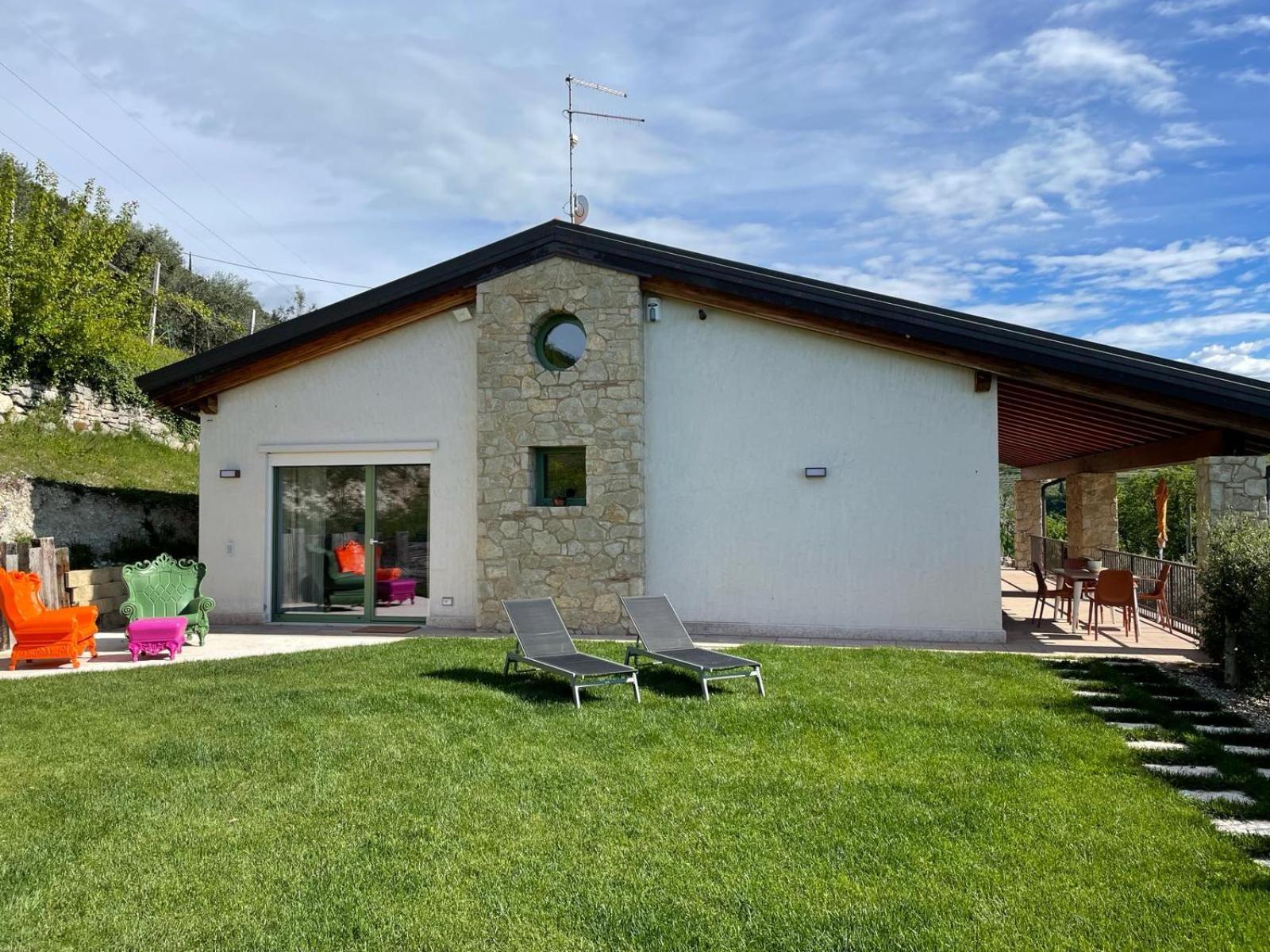 Bed and Breakfast La Terrazza In Collina Cavalo Екстер'єр фото