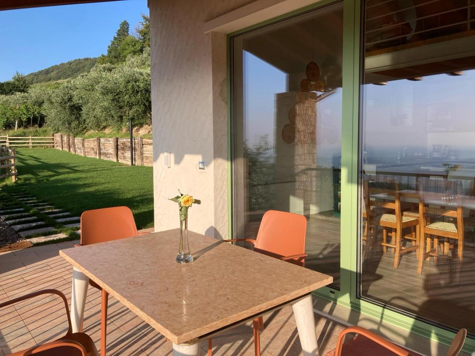 Bed and Breakfast La Terrazza In Collina Cavalo Екстер'єр фото